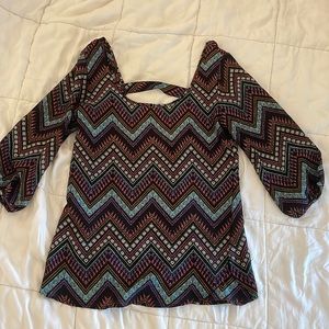 Charlotte Russe multicolored, zig zag print flowy blouse